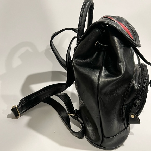 Looney Tunes Vintage 90’s Faux Leather Black Mini Backpack - Picture 2 of 4